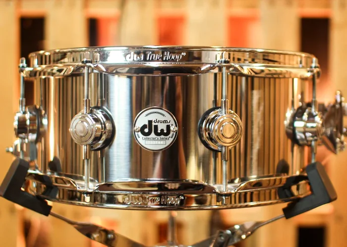 DW 5.5×13 Collector’s 1mm Stainless Steel Snare Drum – DRVL5513SPC