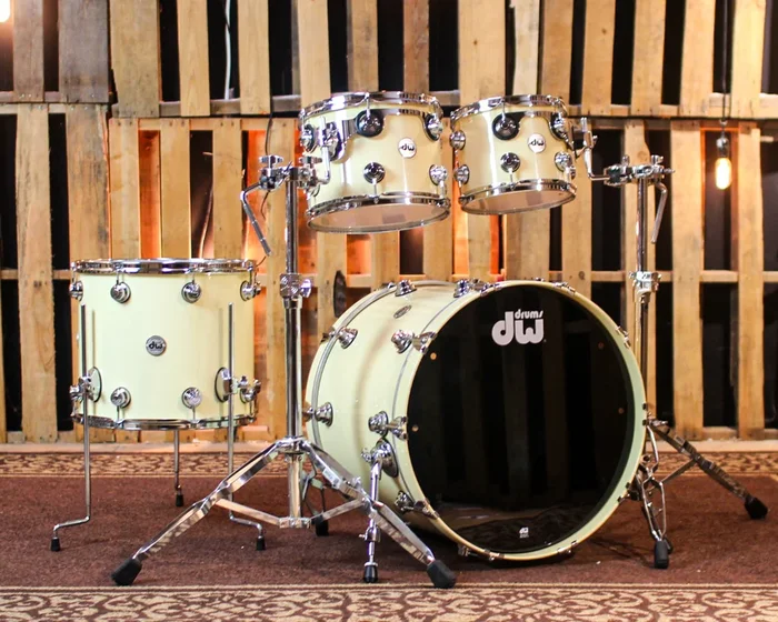 DW Collector’s Maple SSC Solid Double Cream Drum Set – 22,10,12,16 – SO#1367490