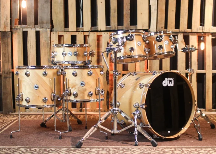 DW Collector’s Pure Birch HVLT Natural Lacquer Drum Set – 22,10,12,14,16,14sn – SO#1419680