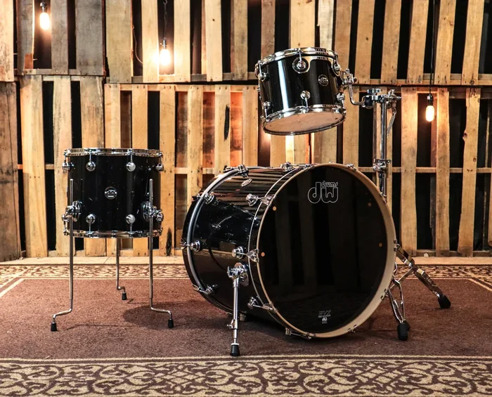DW Performance Black Mirra Drum Set – 22,12,14