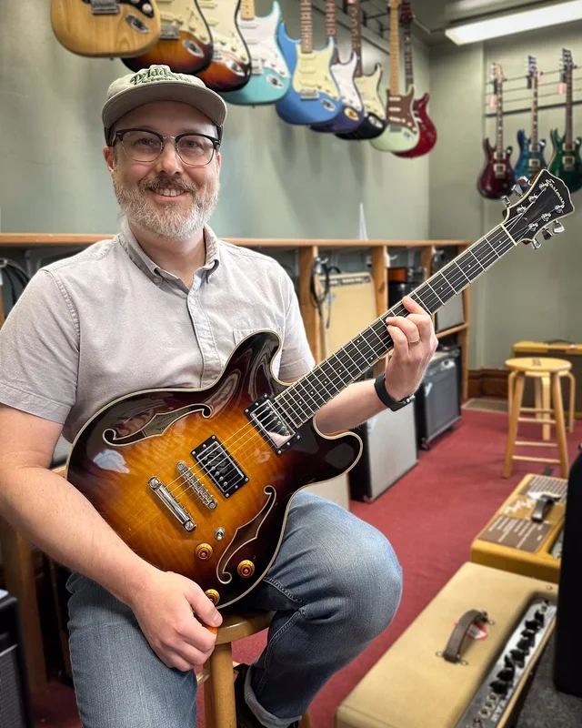 Eastman T184MX Semi-Hollowbody Electric Guitar (2015)