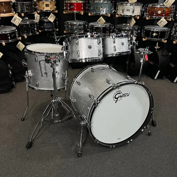 Gretsch Brooklyn Series 10/12/16/22 ” Drum Set Kit in Silver Sparkle *IN STOCK*