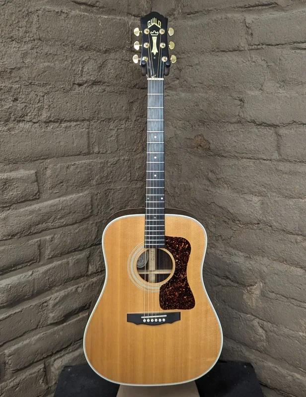 Guild D50NT Acoustic Guitar – Natural (Used)