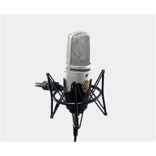Large 2-diaphragm studio mic three polar patterns with pad roll-off spider