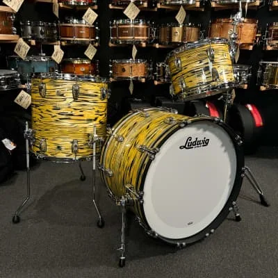 Ludwig Classic Maple FAB 13/16/22 ” Drum Set Kit in Lemon Oyster from NAMM