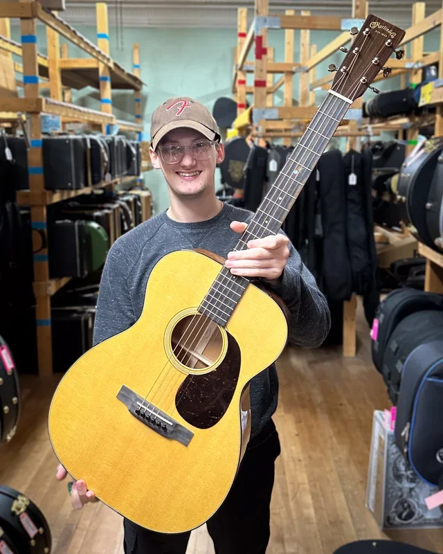 Martin 00-18 Guitar & Case, 2024 Edition