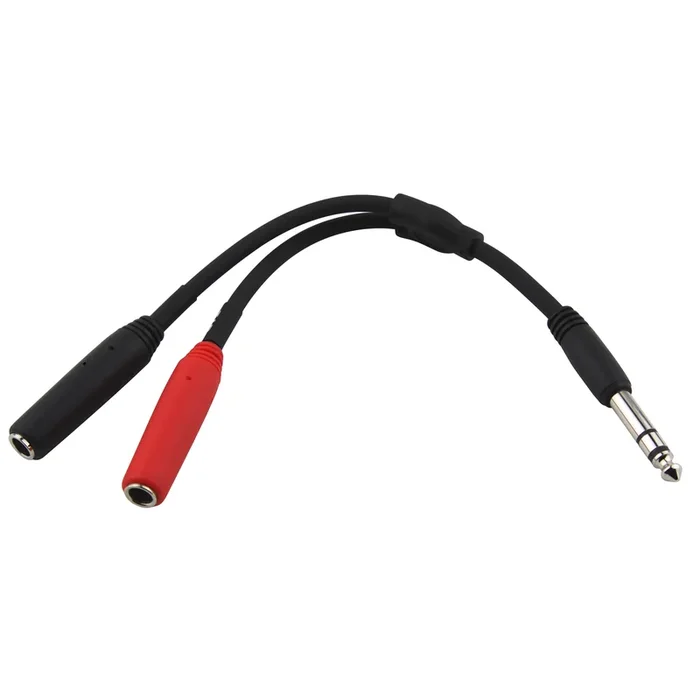 Pig Hog PYS214F 6 ” Y Cable, Stereo 1/4 “(M)-Dual Mono 1/4 “(F)