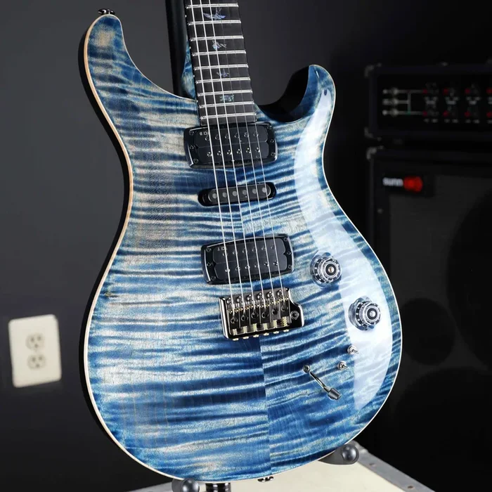 PRS Wood Library Modern Eagle V Faded Whale Blue 10 Top