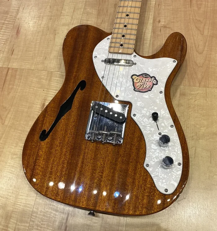 Squier Classic Vibe ‘60s Telecaster Thinline Natural