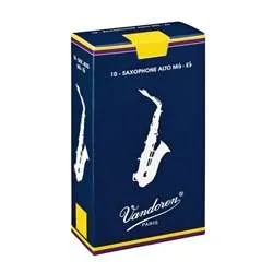 Vandoren Traditional Alto Saxophone Reeds – Strength 4 Box of 10
