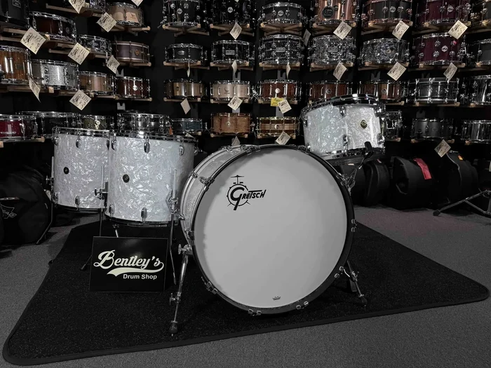 ~WOW!~ Gretsch USA Custom 4-Piece 13/16/18/24 Drum Kit Set in 60’s Marine Pearl Nitron